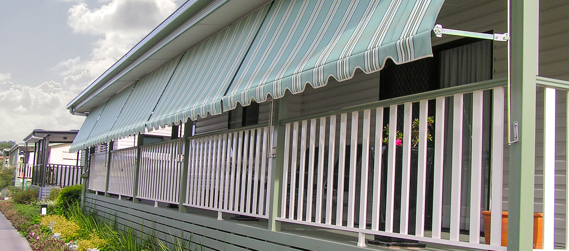 awnings byron bay